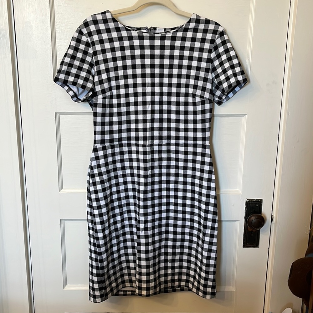 Fitted Gingham Dress